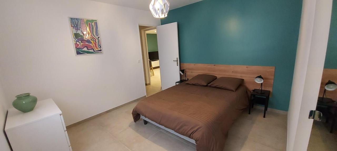Chez Julie Apartment Saint-Raphaël Екстериор снимка